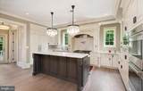 6804 Benjamin Street - Photo 33