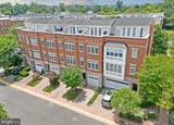 12129 Chancery Station Circle - Photo 2