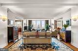 1901 Walnut Street - Photo 2