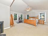 10027 Pine Tree Road - Photo 35