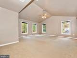 10027 Pine Tree Road - Photo 36