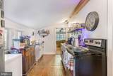 100 Wolfs Lane - Photo 13