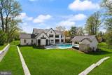 8230 Weller Avenue - Photo 2