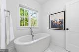 916 Waterview Drive - Photo 10