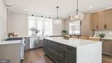 615 Mount Pleasant Avenue - Photo 17