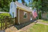 907 Charles Street - Photo 2