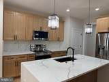 1231 Lakeview Parkway - Photo 10