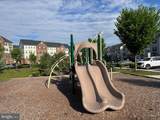 5934 Etterbeek Street - Photo 36