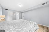 9715 Kings Crown Court - Photo 17