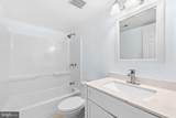 9715 Kings Crown Court - Photo 24