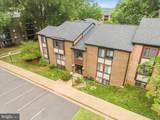 9715 Kings Crown Court - Photo 32