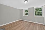 1800 Village Green Drive - Photo 14