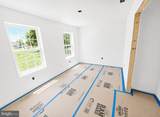 18 Lake Shore Drive - Photo 9
