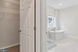 2754 Hillfield Drive - Photo 33