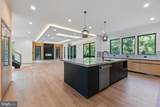 8310 Weller Avenue - Photo 19