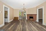 2027 Lincoln Way East - Photo 11