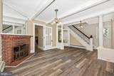 2027 Lincoln Way East - Photo 9