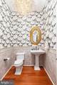838 Lombard Street - Photo 15