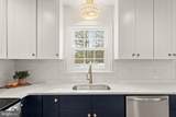 1011 Hinman Lane - Photo 10