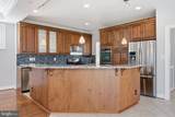9705 Montauk Avenue - Photo 11