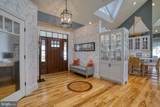 303 Manor - Photo 12