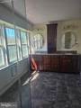 300 Archer Court - Photo 11