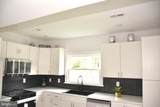 106 Arctic Avenue - Photo 2
