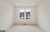 512 Parkview Avenue - Photo 32