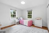 8049 Idylwood Road - Photo 13