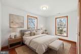 5566 Franklin Boulevard - Photo 36