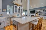 303 Manor - Photo 44