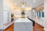 838 Lombard Street - Photo 18