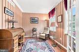 713 Iris Lane - Photo 10