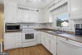 11995 Rousby Hall Road - Photo 9
