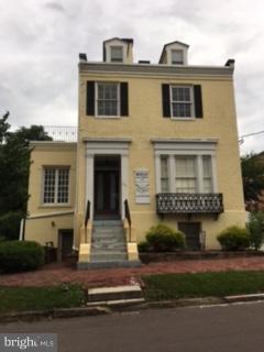 201 Washington Street - Photo 1