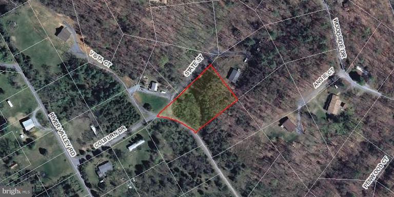 400 Colburn Drive - Photo 1