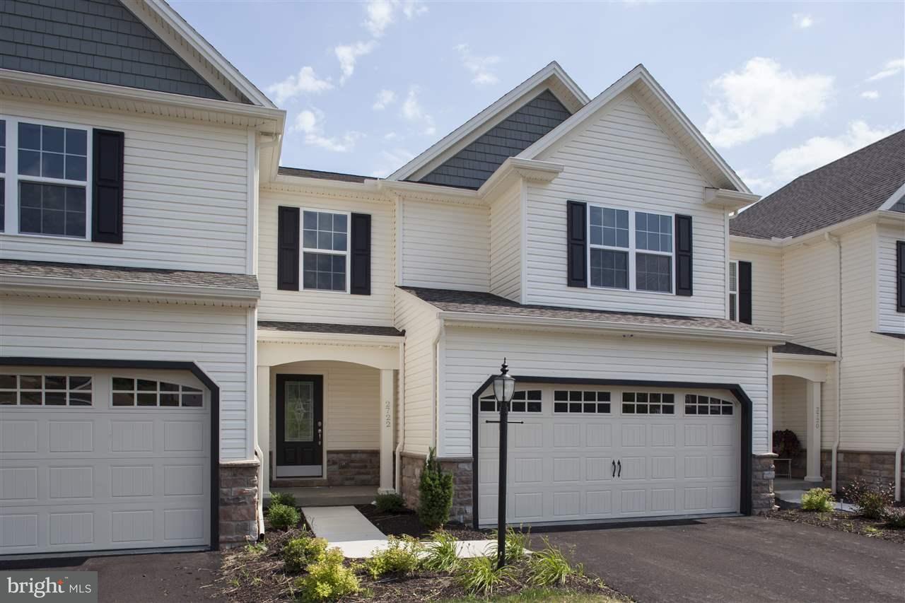 2722 Post Drive - Photo 1