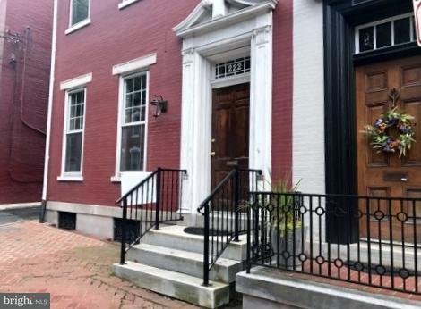 222 Orange Street - Photo 1