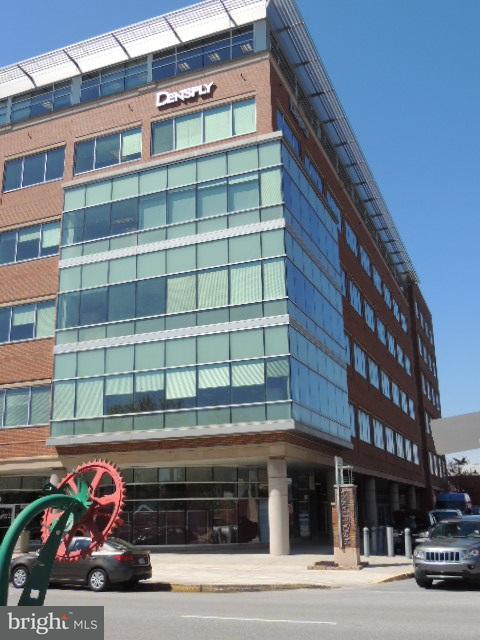221 Philadelphia Street - Photo 1