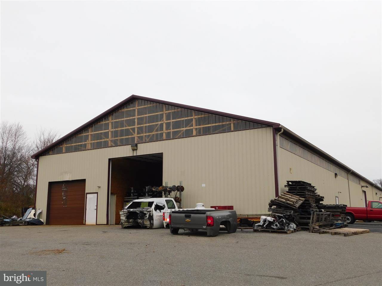 3020 Grenway Road - Photo 1