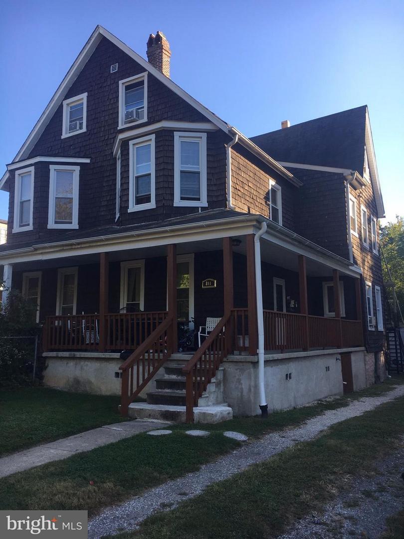 811 Gorsuch Avenue - Photo 1