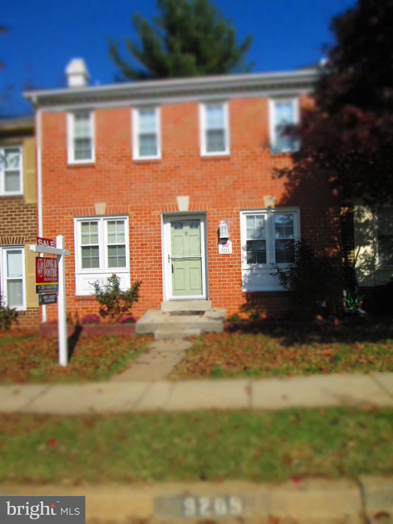 9211 Hummingbird Terrace - Photo 1