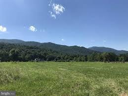 Chapel Village - Photo 1