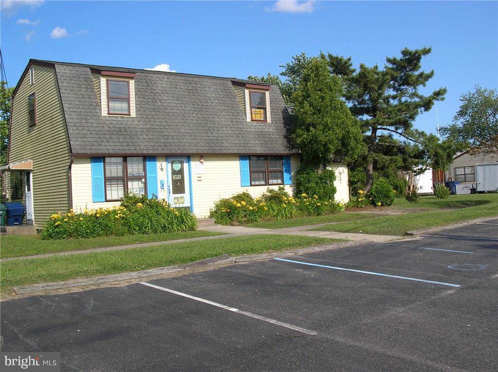 935 Radio Road - Photo 1