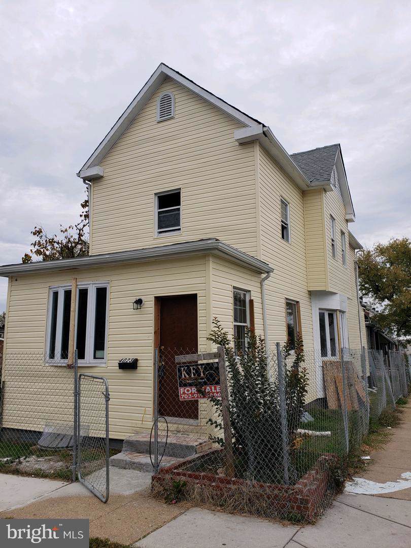 4023 Fairhaven Avenue - Photo 1