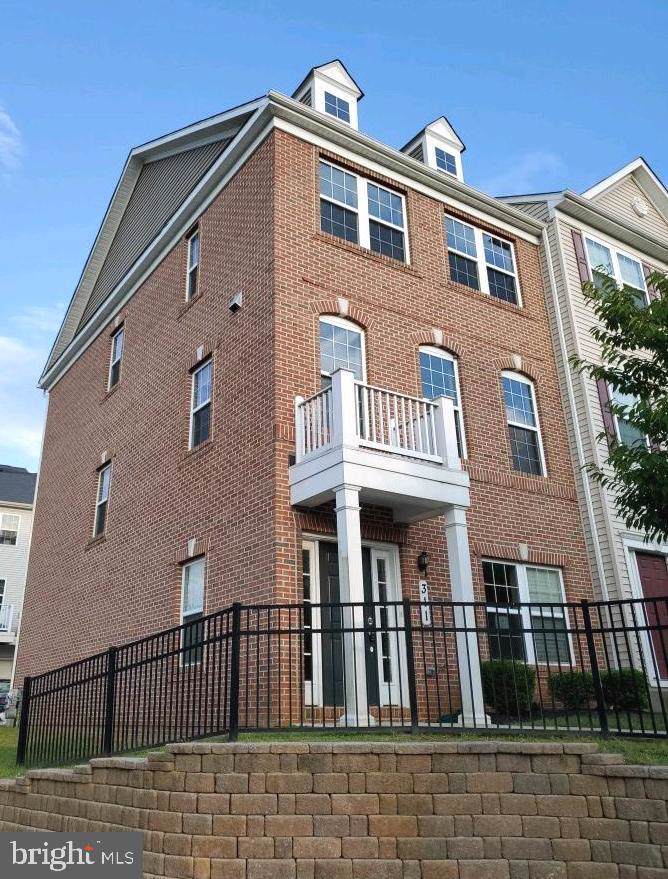 311 Paladium Court - Photo 1
