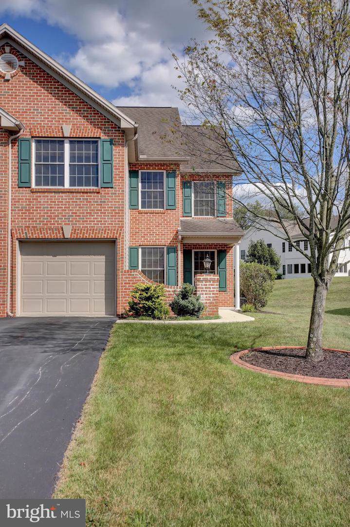494 Quiggley Circle - Photo 1