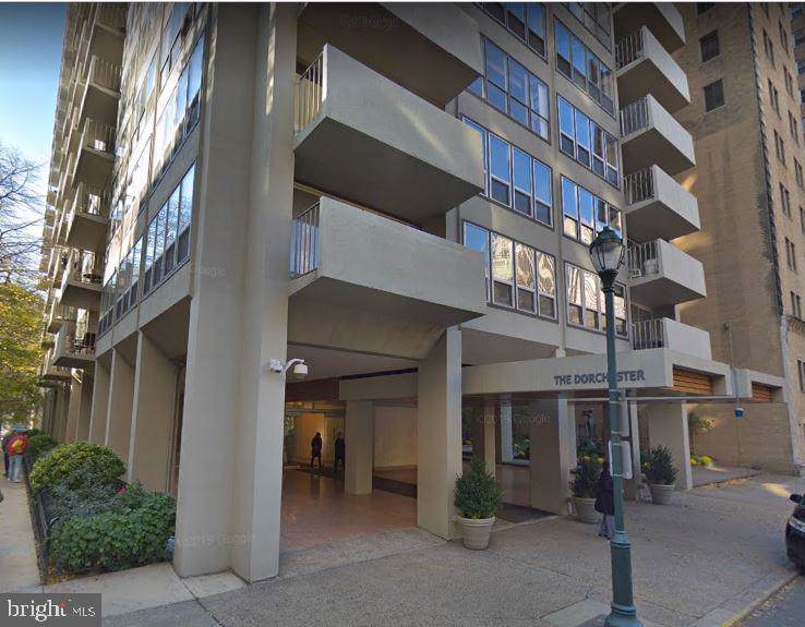224-30 Rittenhouse Square - Photo 1