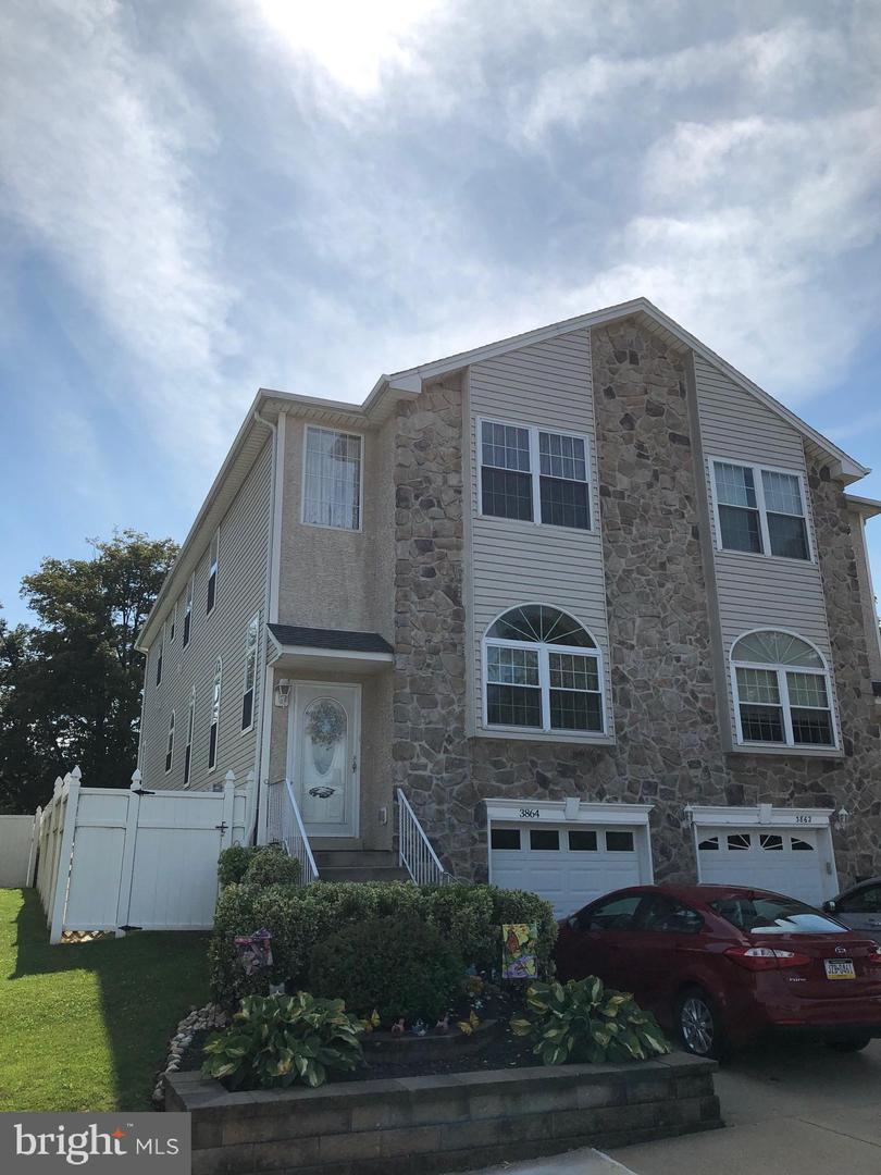 3864 Linden Avenue - Photo 1
