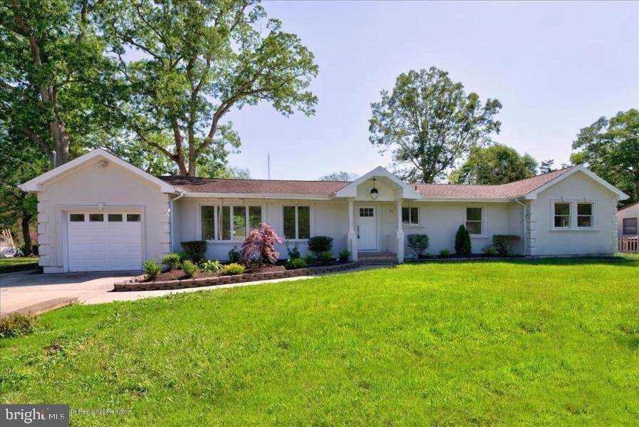 40 Morris Boulevard - Photo 1